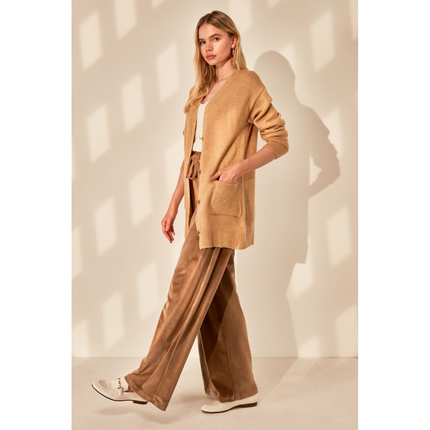 Trendyol Camel Pocket Detailed Knitwear Cardigan