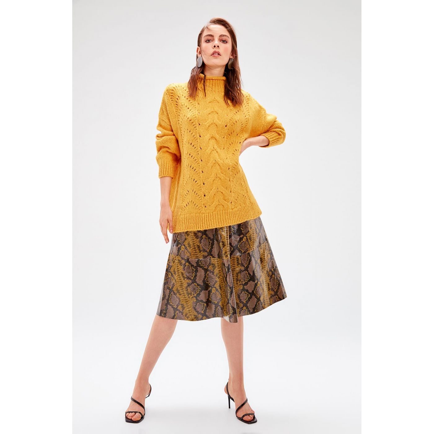 Trendyol Mustard Oversize Knitwear Sweater