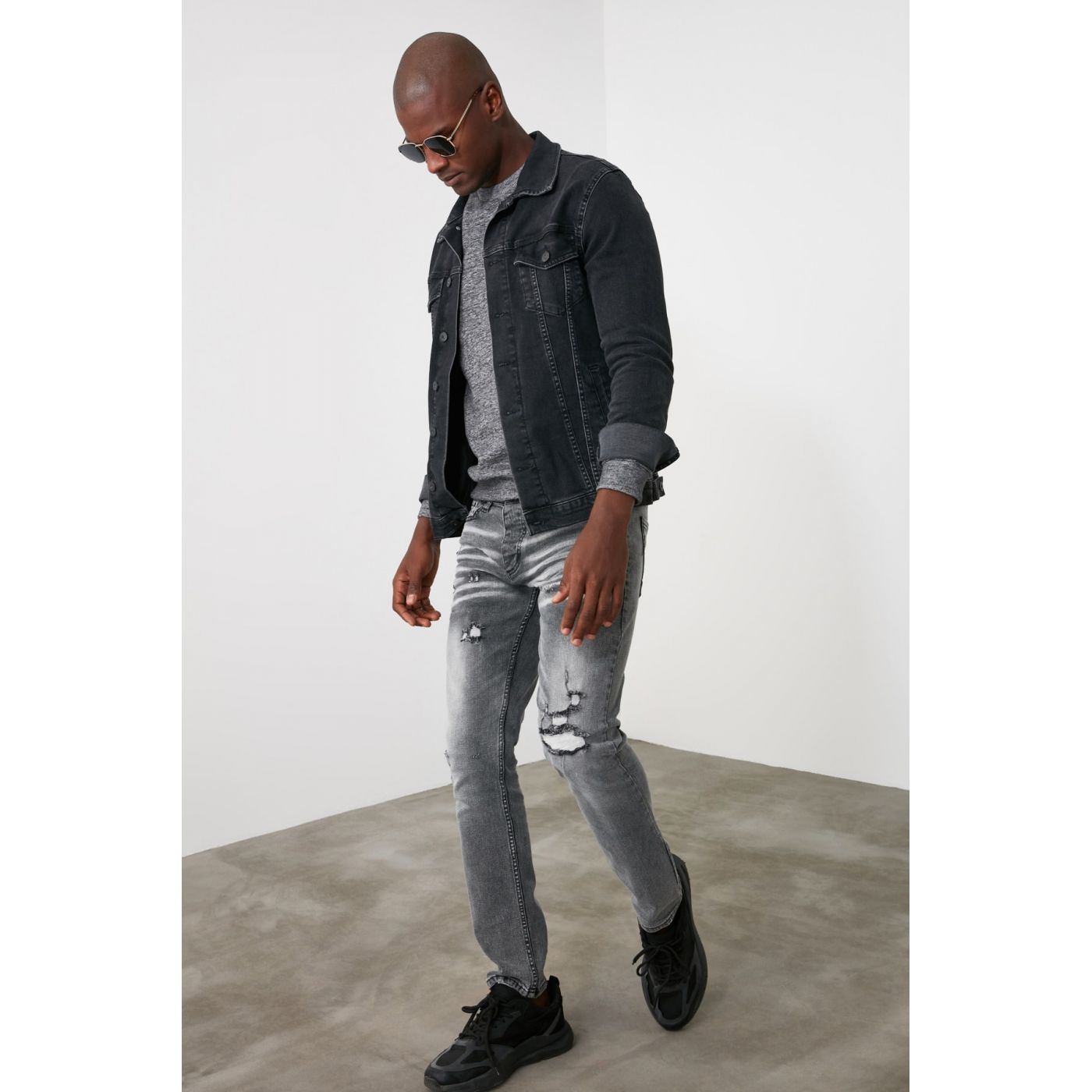 Trendyol Skinny Fit Jeans with Grey Male Destroy