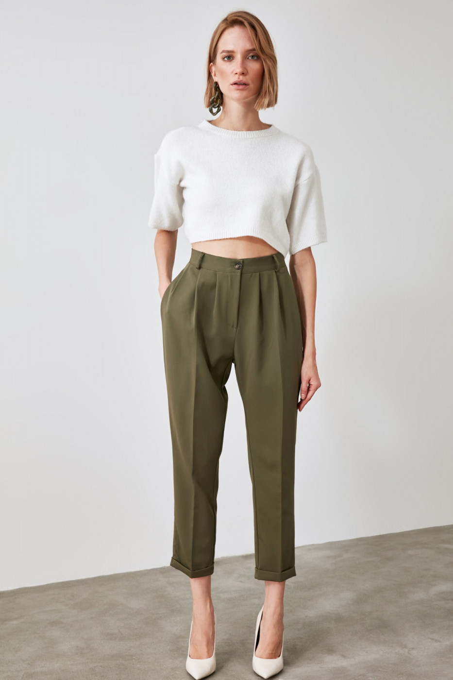 Trendyol Khai Pleated Pants