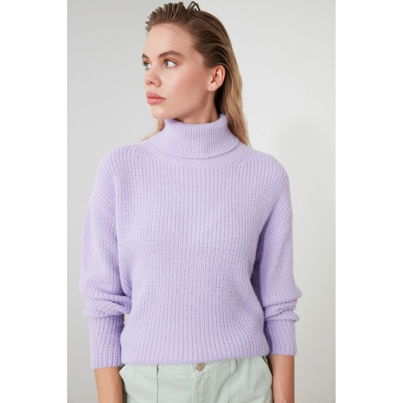 Trendyol Lila Beard Yarn Knit Sweater