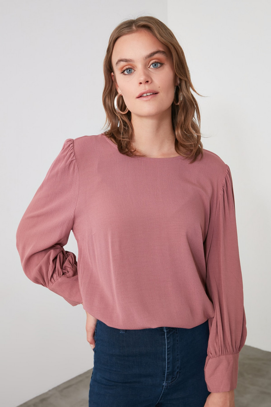 Trendyol Rose Dry Sleeves Smuze Blouse