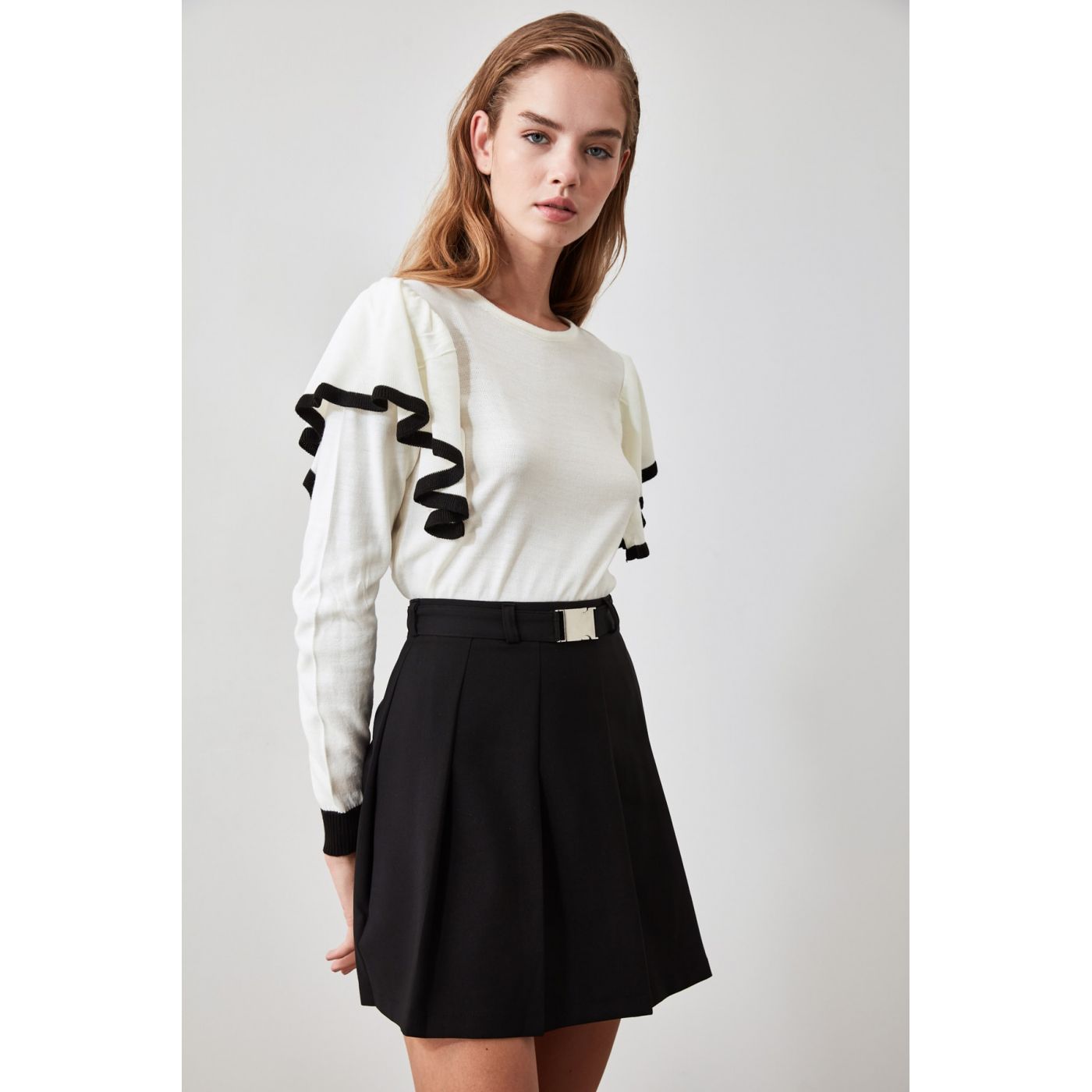 Trendyol Black Pleated Skirt