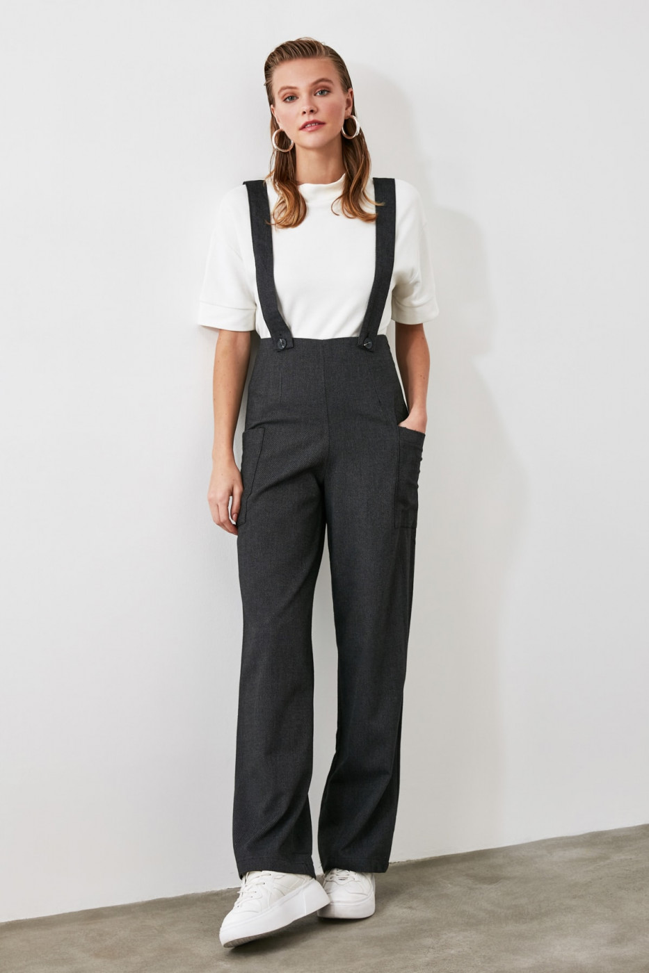 Trendyol Anthracite Strapmobile Detailed Jumpsuit