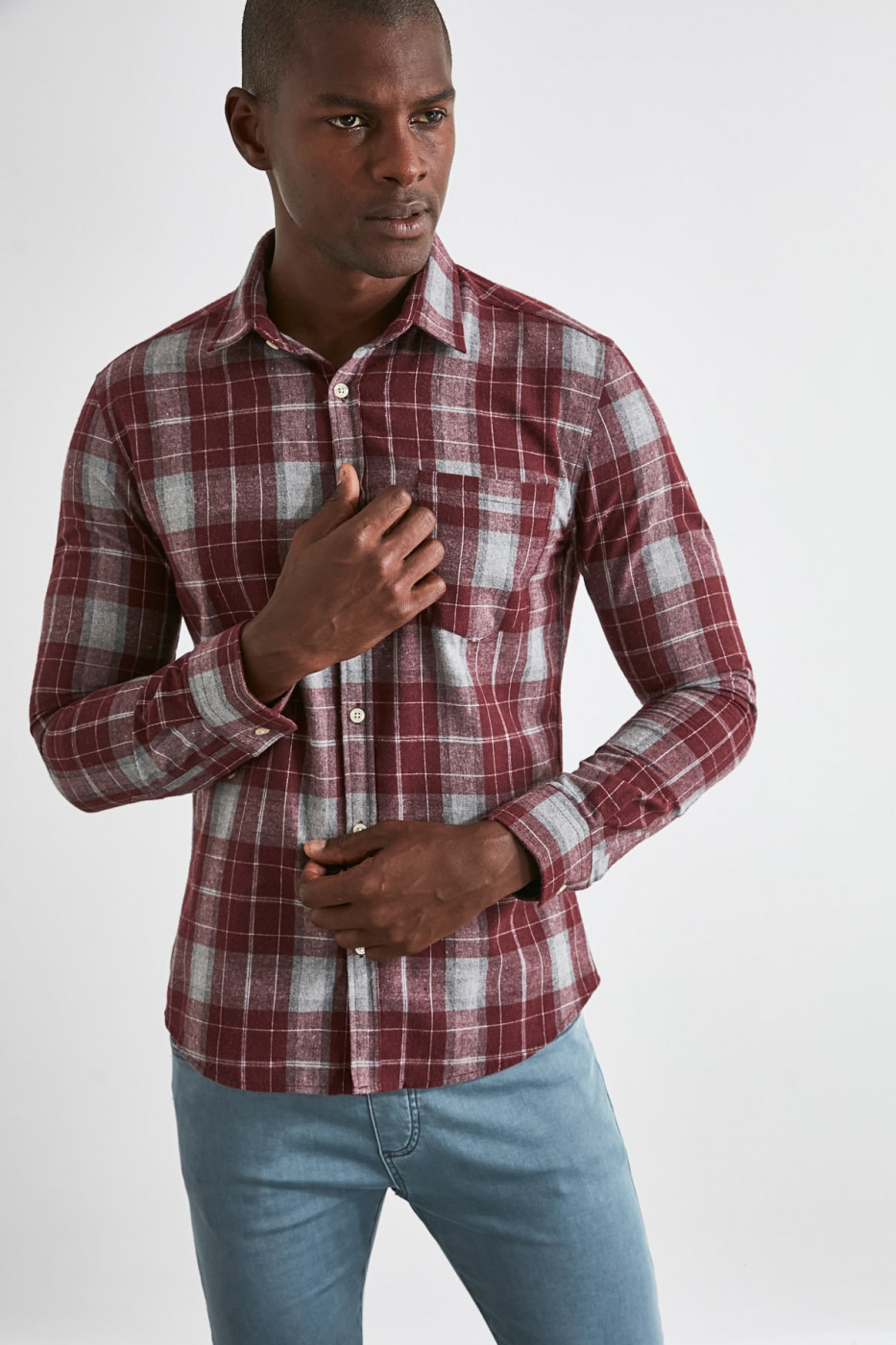 Trendyol Burgundy Men's Plaid Button Collar Slim Fit Shirt