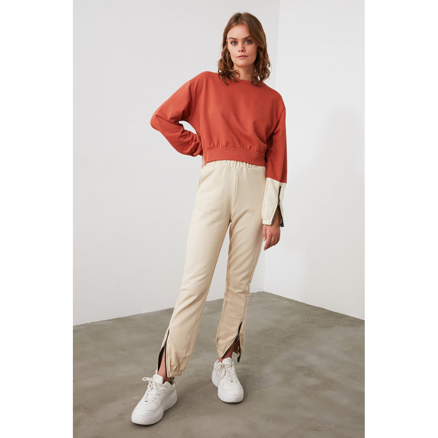 Trendyol Beige Zipper Detailed Basic Jogger Knitted Tracksuit bottom