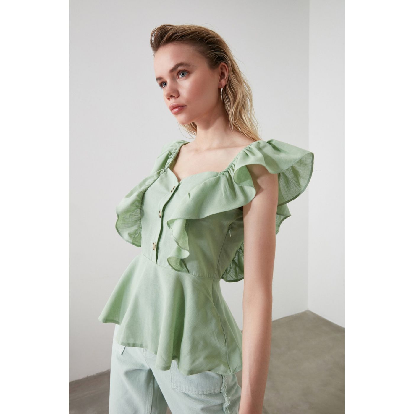 Trendyol Mint Button Detailed Blouse