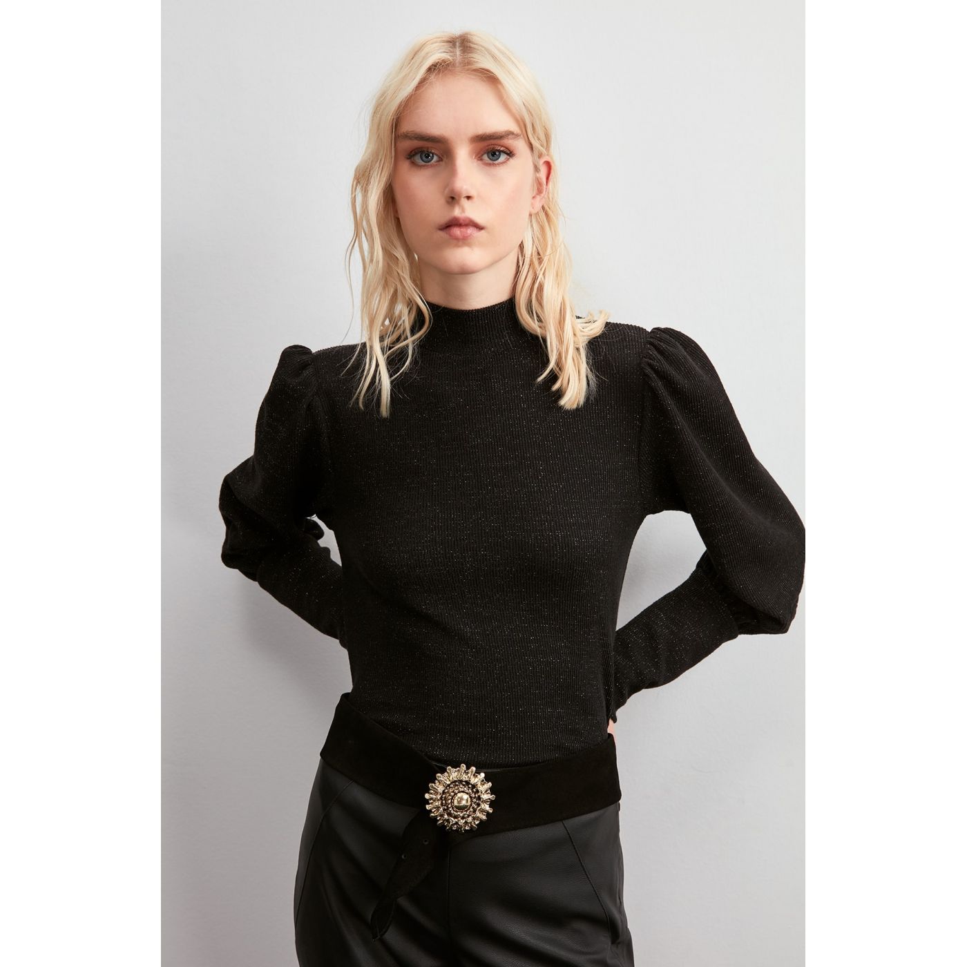 Trendyol Black Glitter Knitted Blouse
