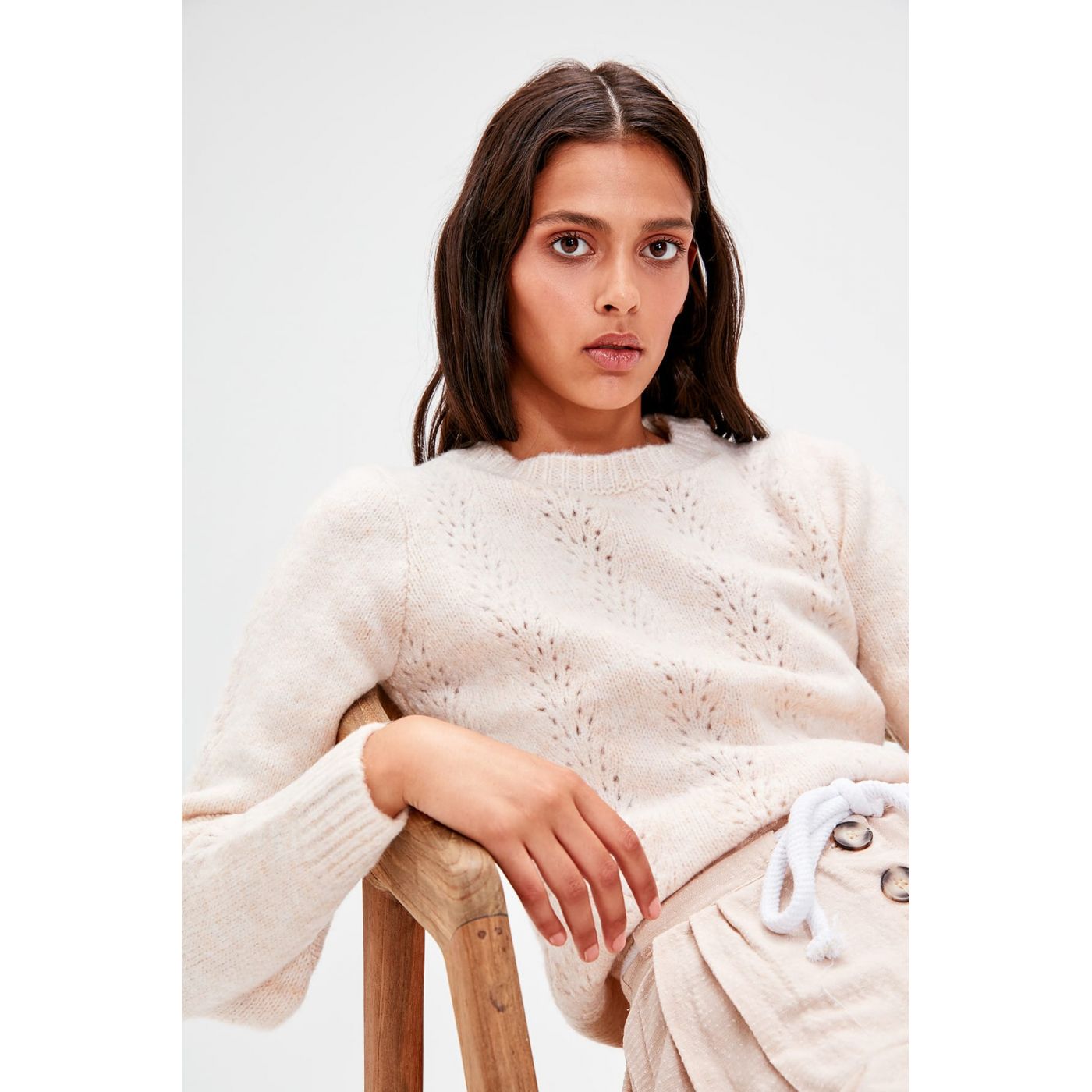 Trendyol Knitwear Sweater with Ecru Blinds