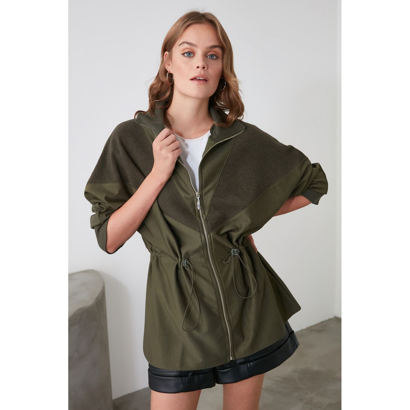 Trendyol Khai Knitted Jacket With Zip With Smuze Detail