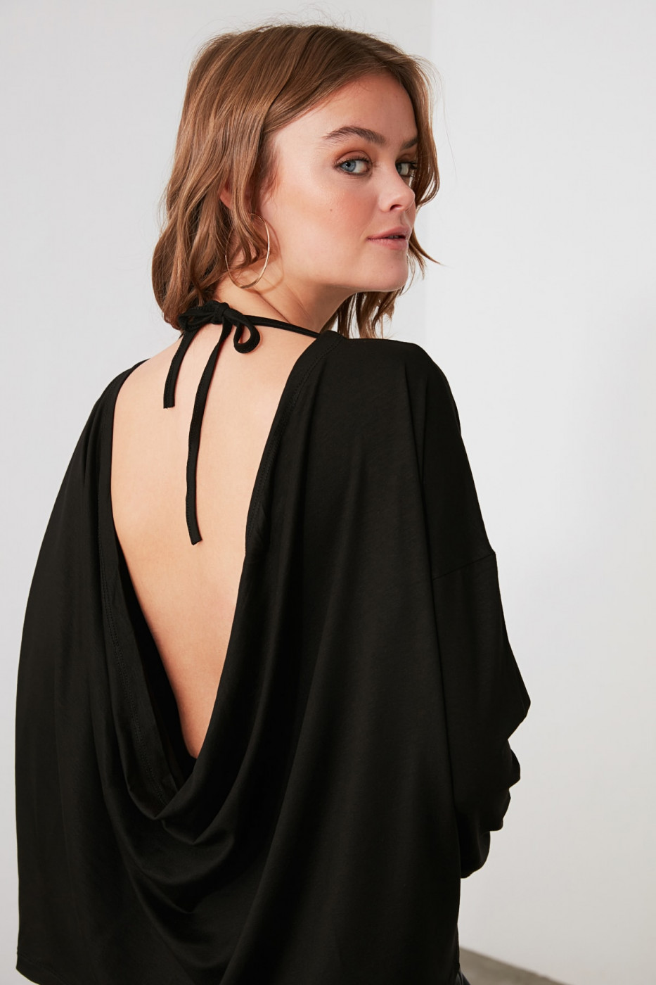 Trendyol Knitted Blouse with Black Back Neckline