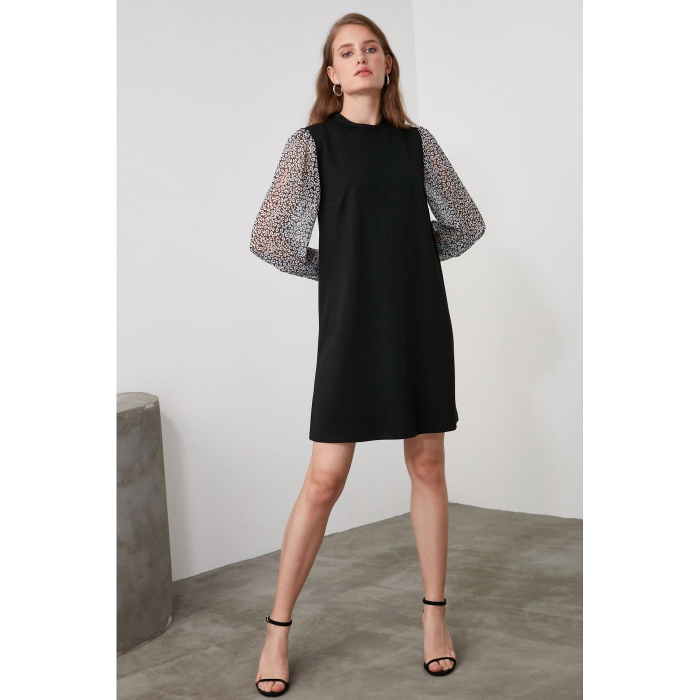 Trendyol Black Arm Tulle Knitted Dress