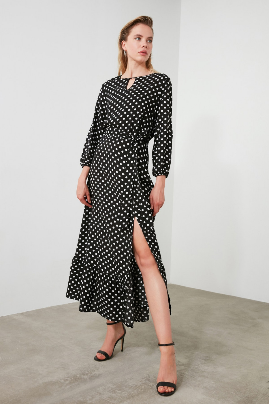 Trendyol Black Belt Polka dot Dress