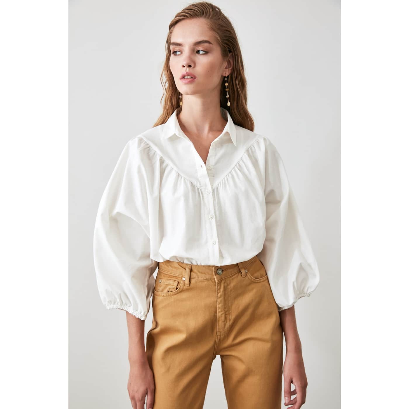 Trendyol White Balloon Sleeve Shirt