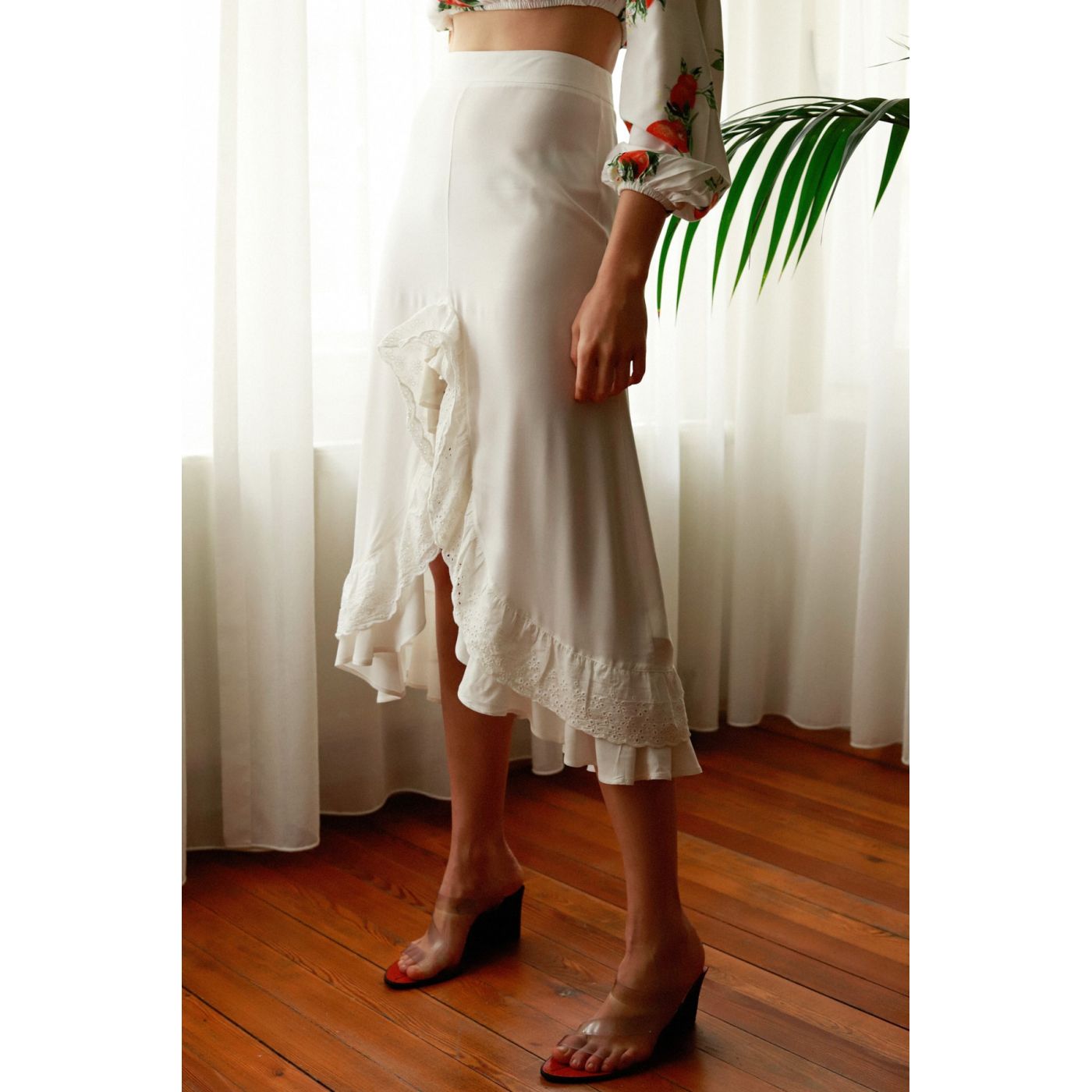 Trendyol White Lace Detailed Viskon Skirt