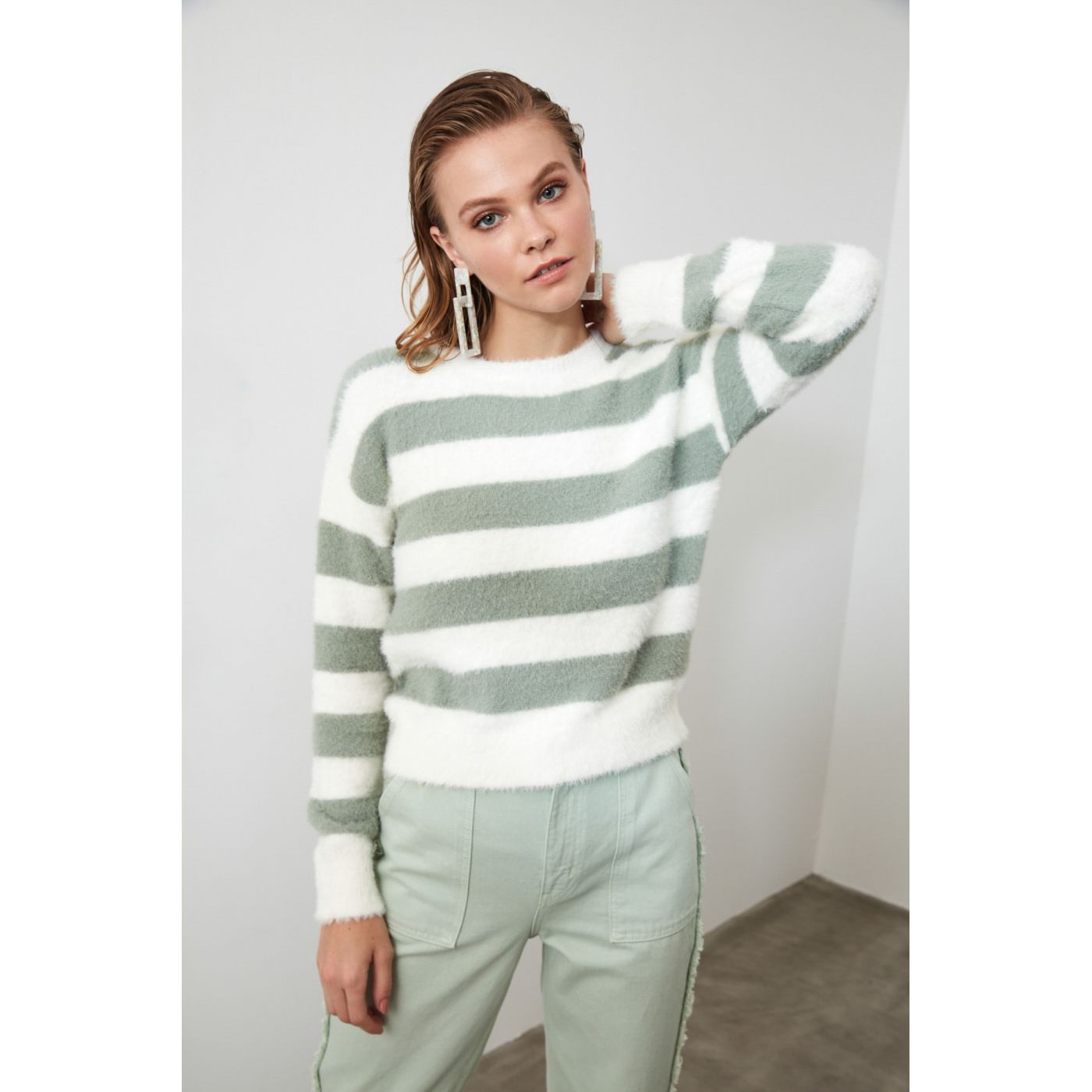 Trendyol Mint Striped Bearded Knitwear Sweater