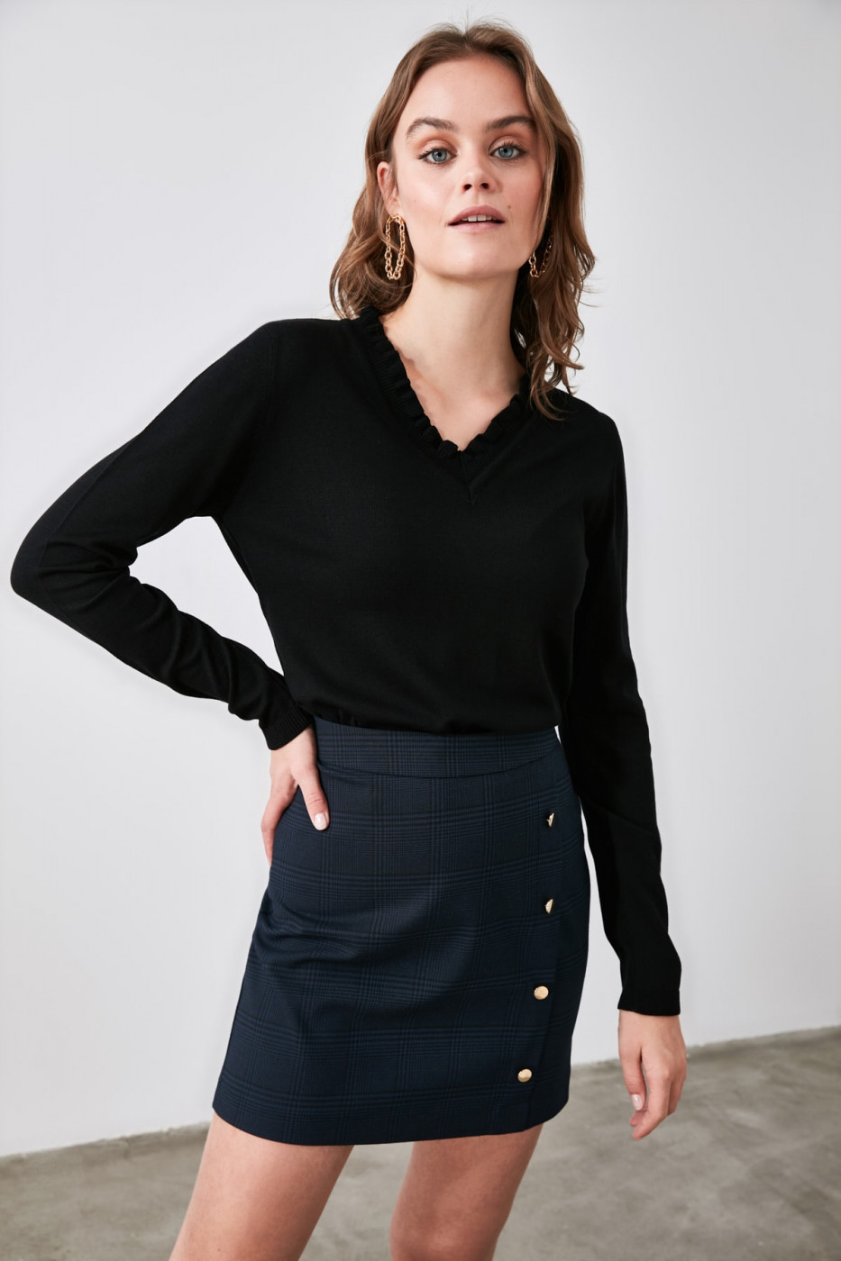 Trendyol Black Collar Frill Knitwear Sweater