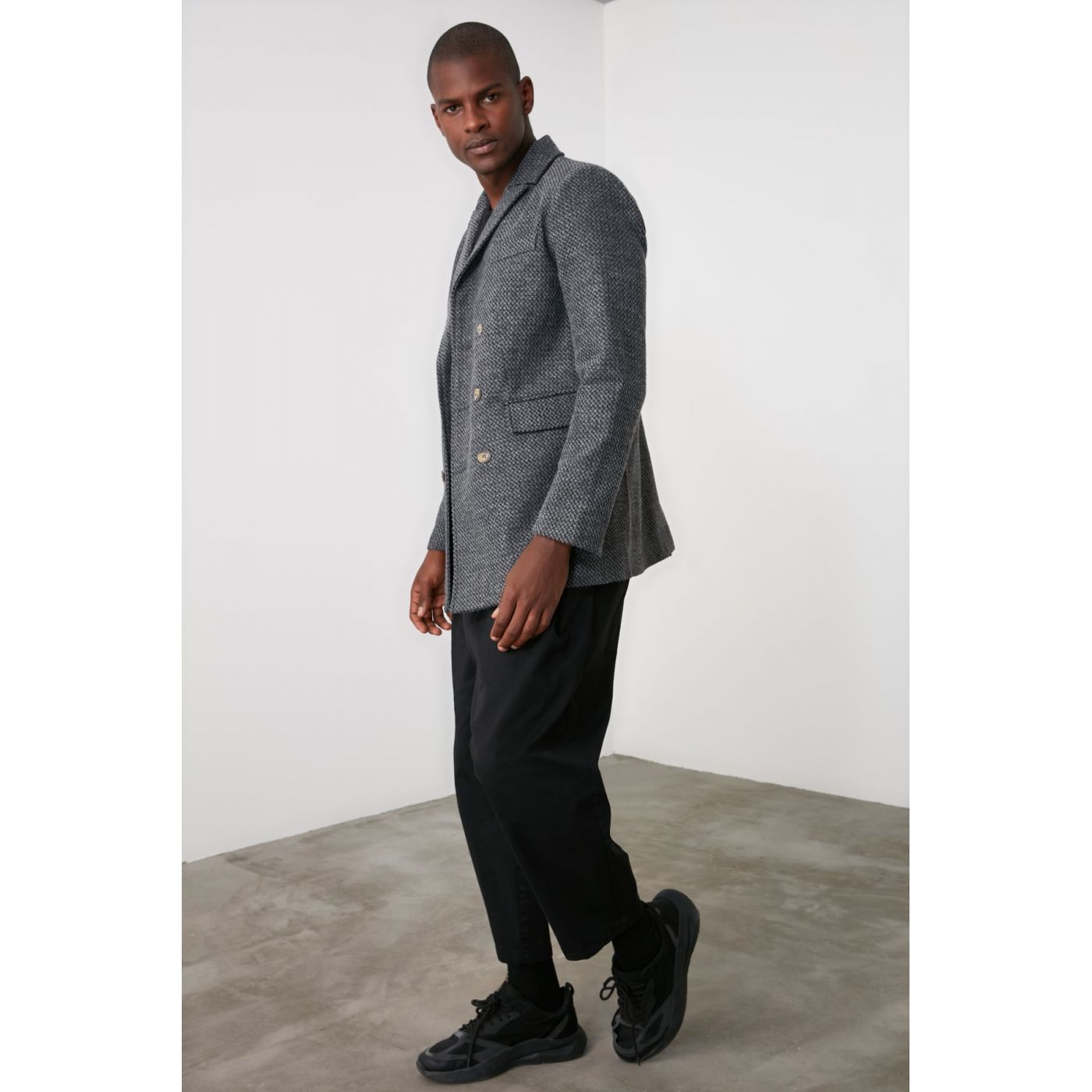 Trendyol Grey Male Textured Cruise Closure Jacket