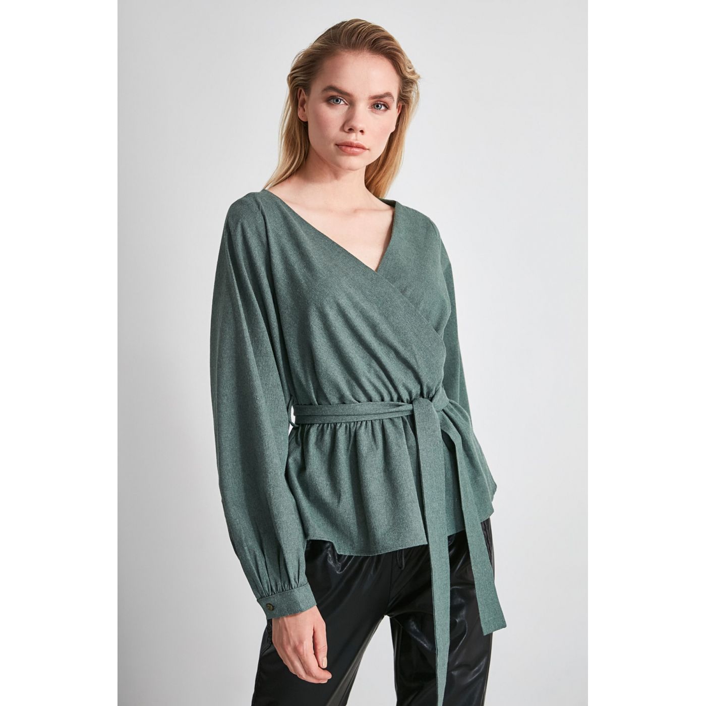 Trendyol Emerald Green Binding Detailed Blouse