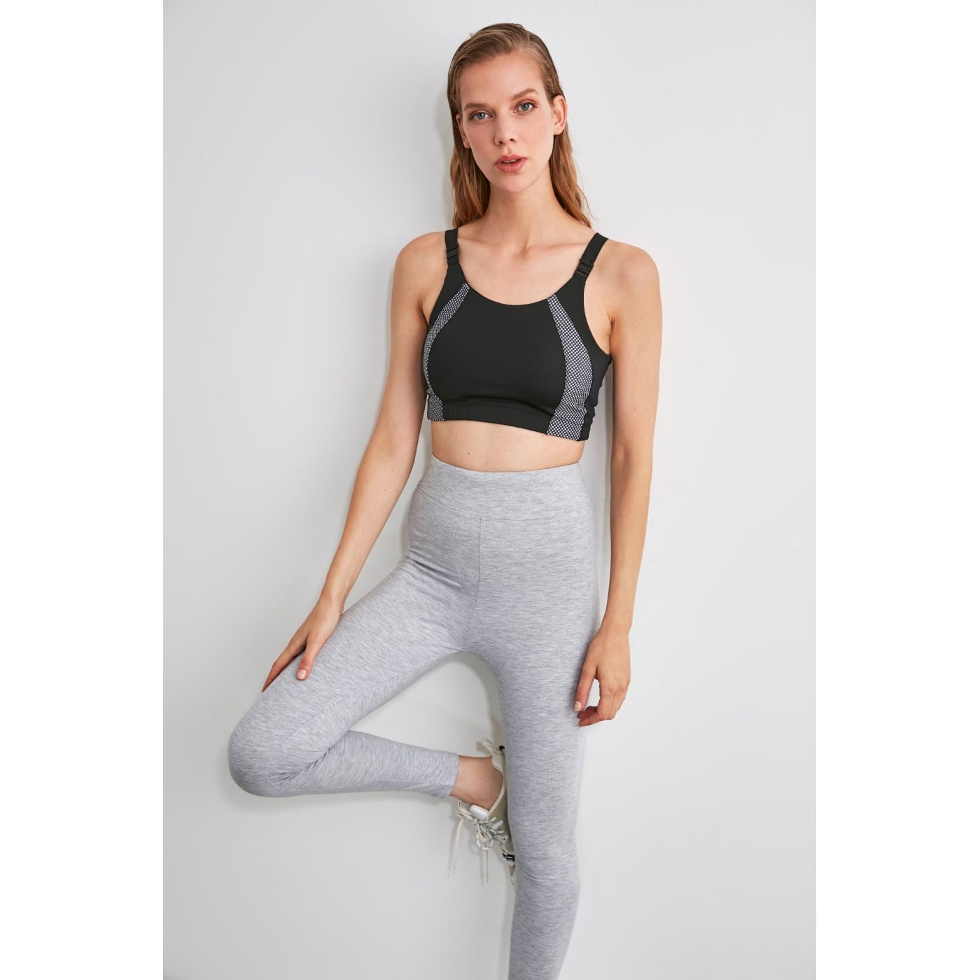 Trendyol Black Supported Sports Bra