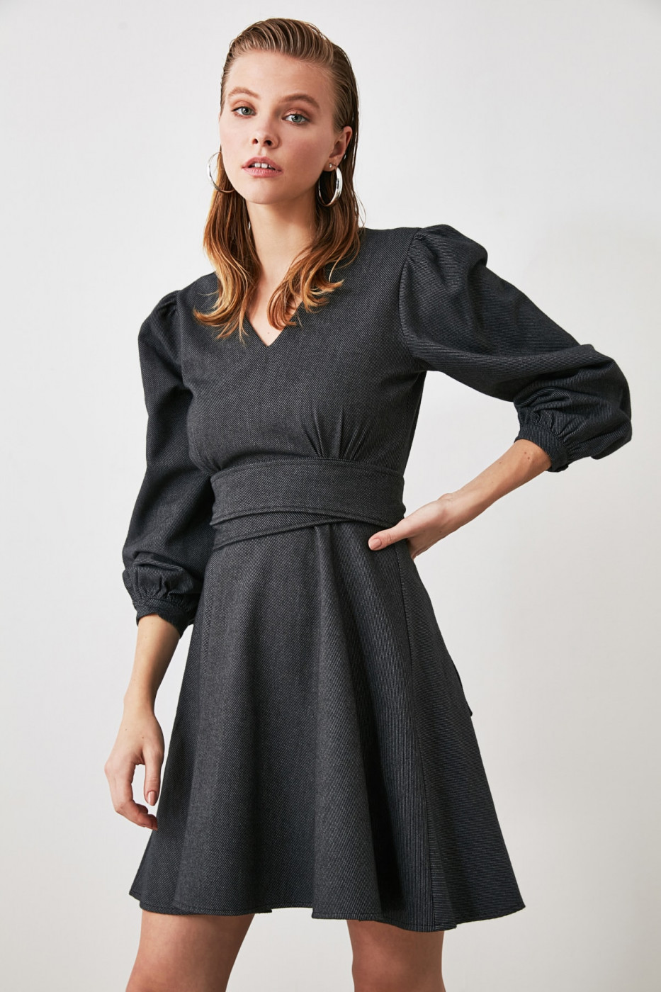 Trendyol Black Binding Detailed Volli Dress