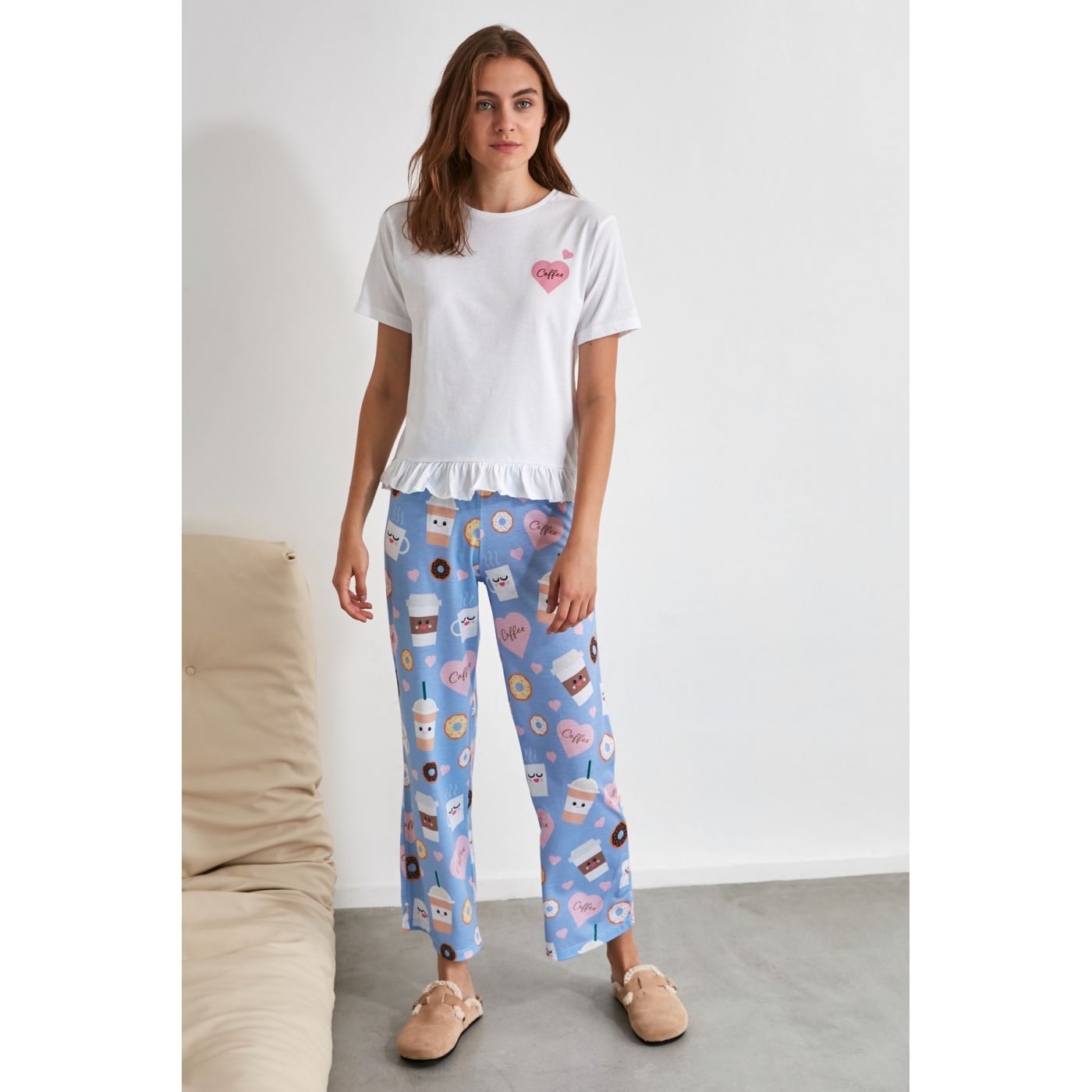 Trendyol Coffee Printed Knitted Pyjamas Kit