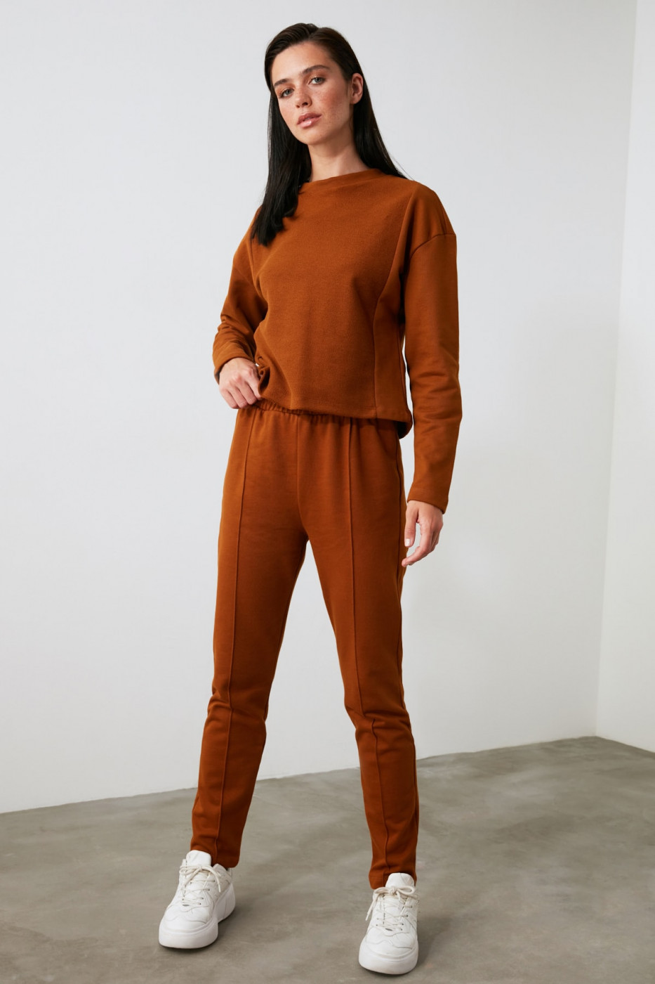 Trendyol Cinnamon Block Knitted Bottom-Top Tool