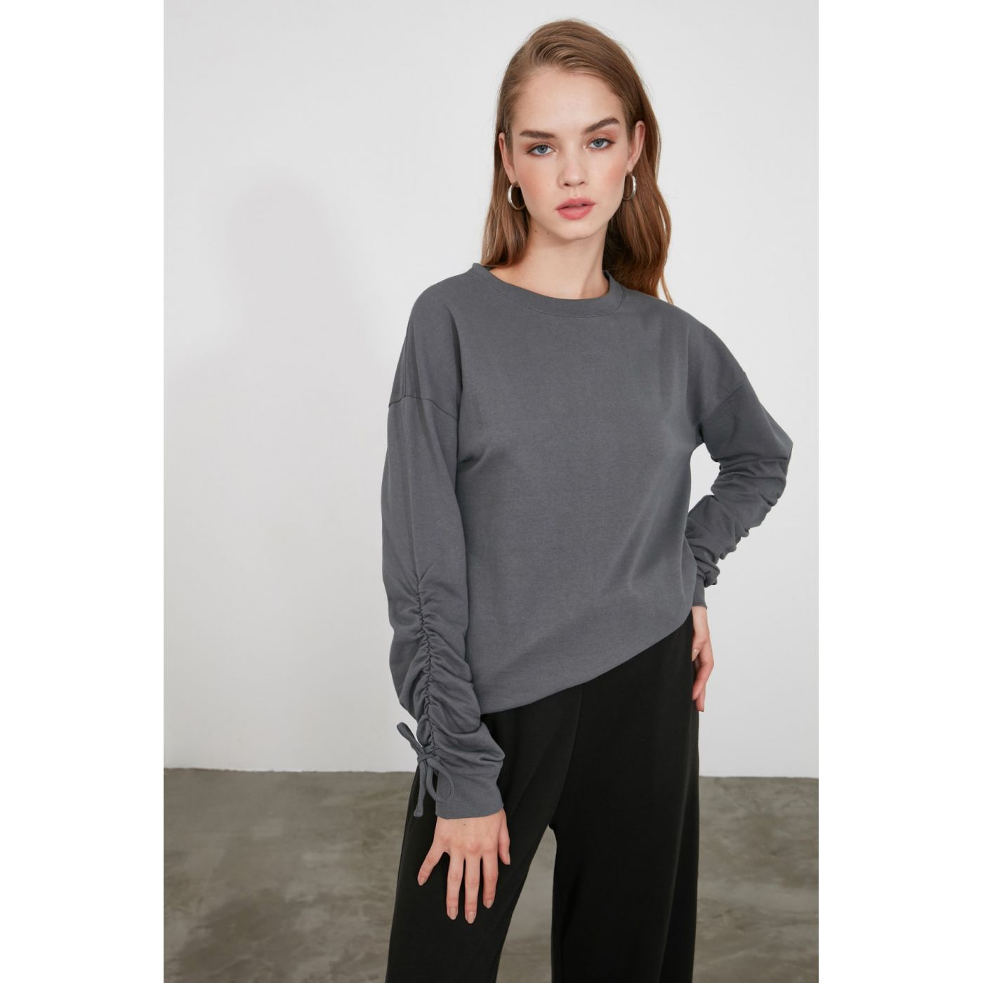 Trendyol Anthracite Sleeves Smuze Detailed Basic Knitted Sweatshirt
