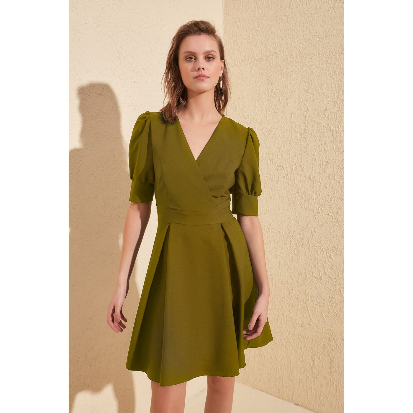 Trendyol Green Cruise Neck Dress
