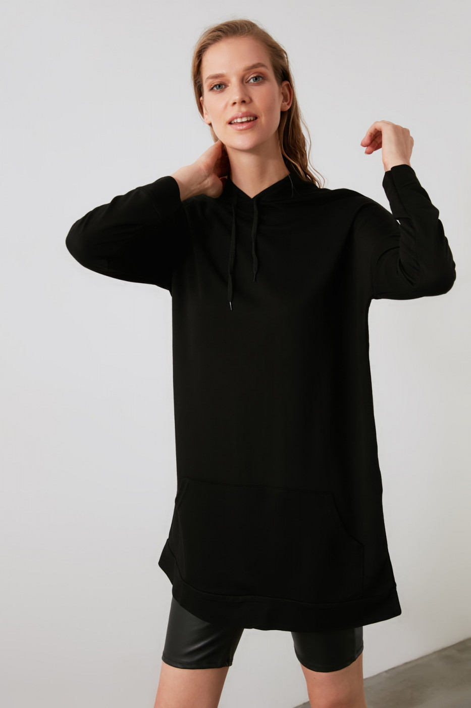 Trendyol Black Long Oversize Knitted Sweatshirt