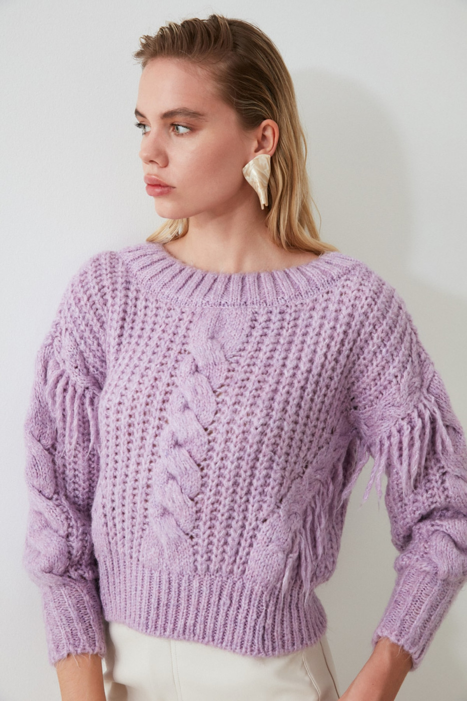 Trendyol Lila Tasseled Knit Sweater
