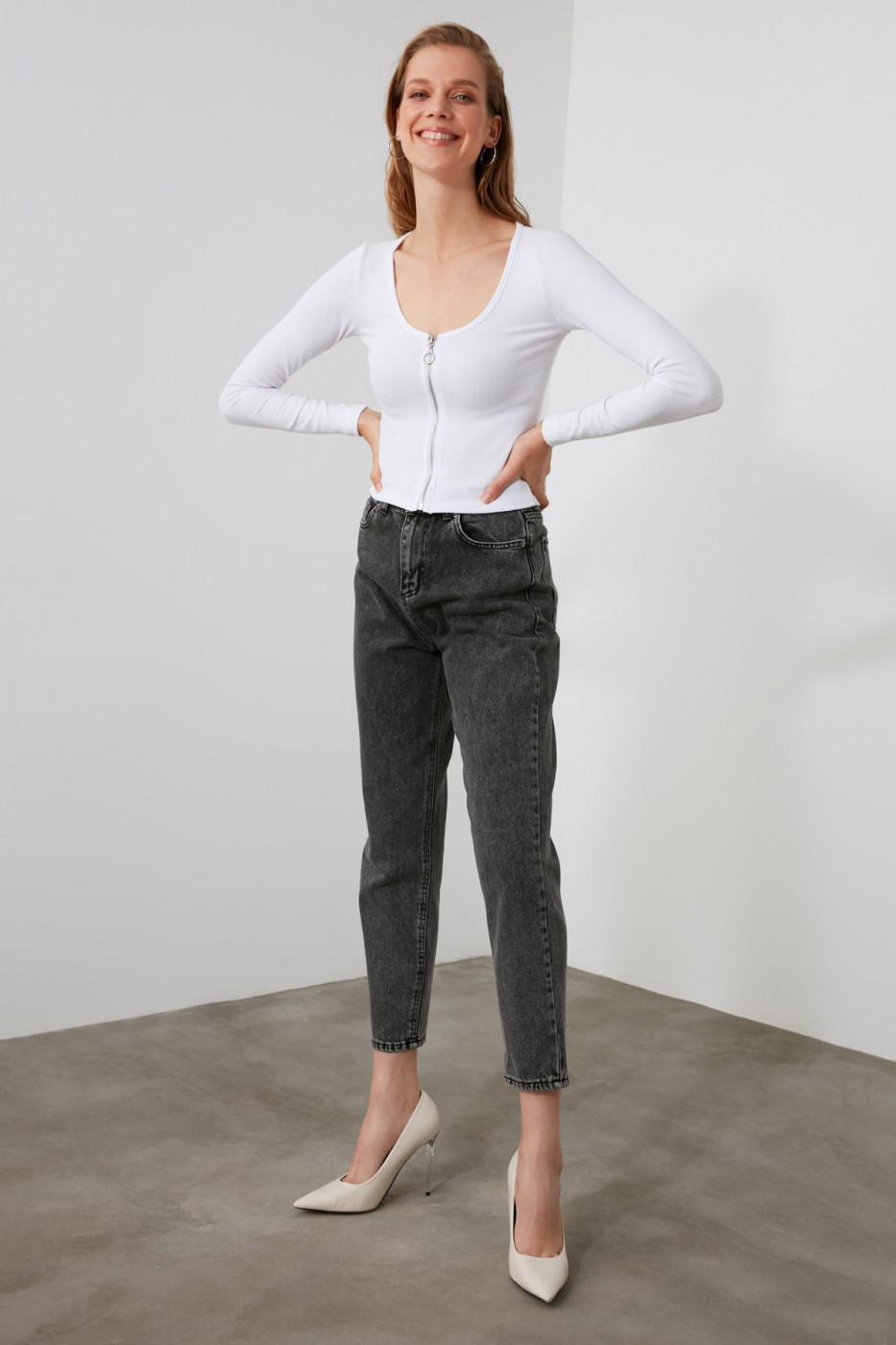 Trendyol Grey High Waist Mom Jeans