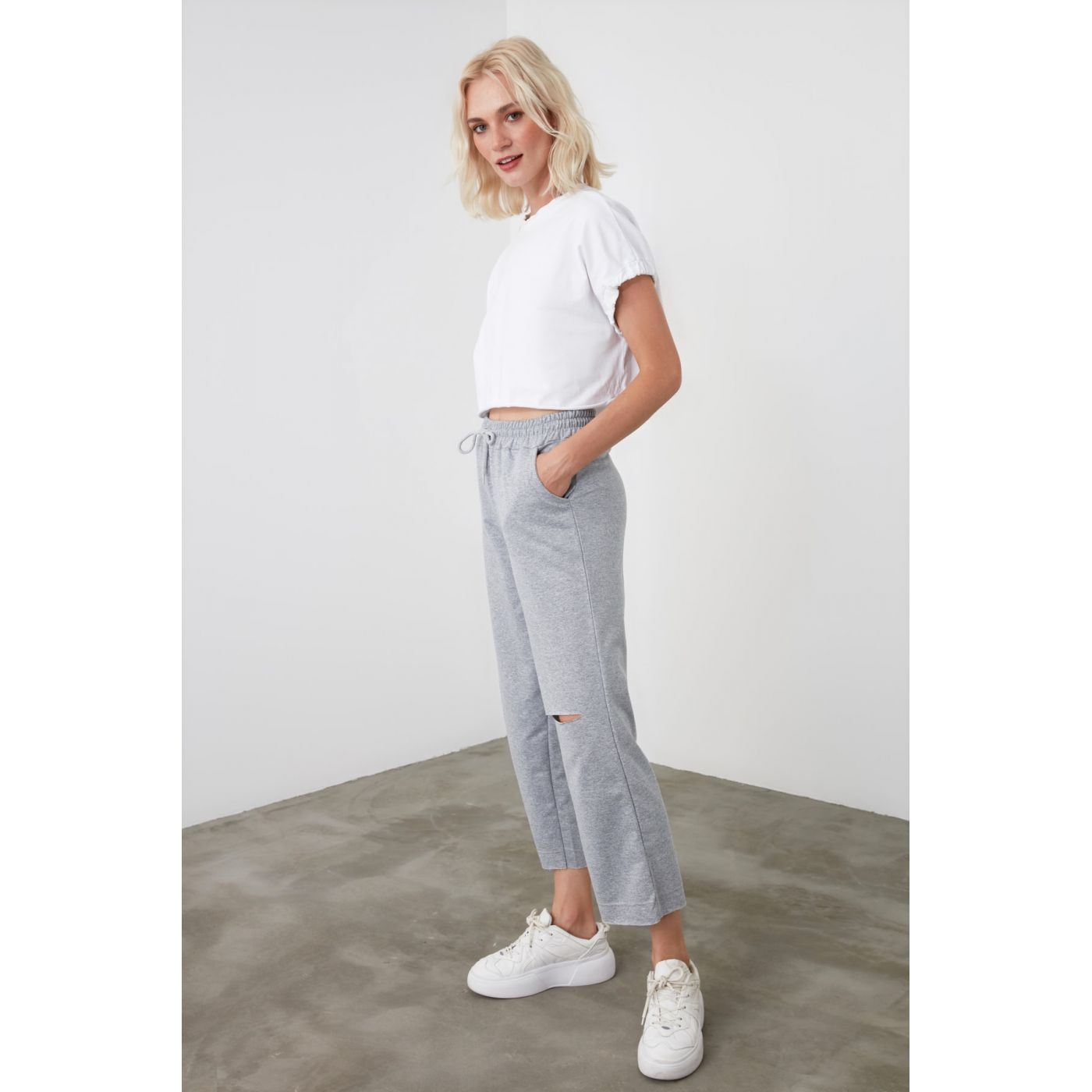 Trendyol Grey Knee Detailed Knitted Tracksuit bottom