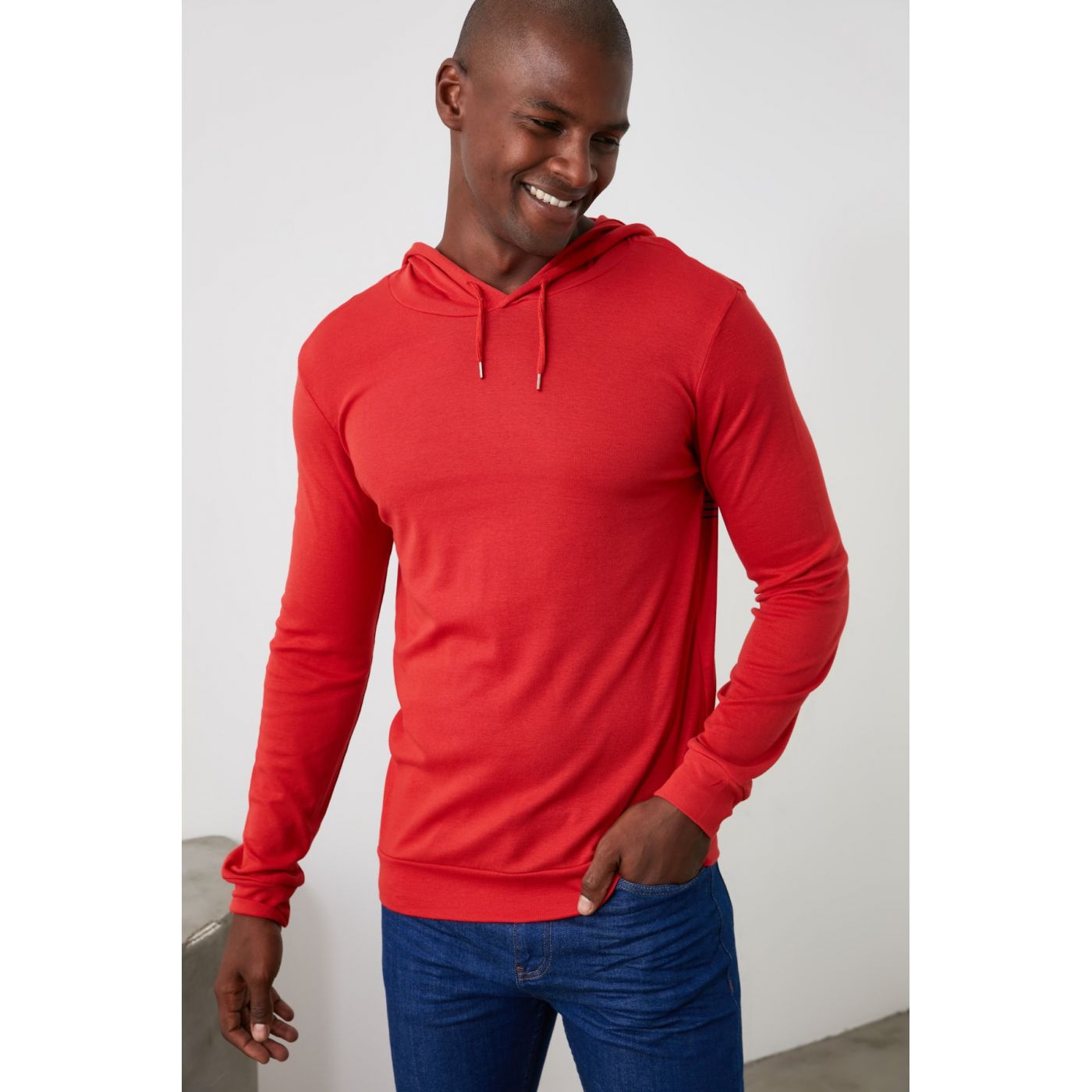 Trendyol Red Men's Back PrintEd Long Sleeve Hooded T-Shirt