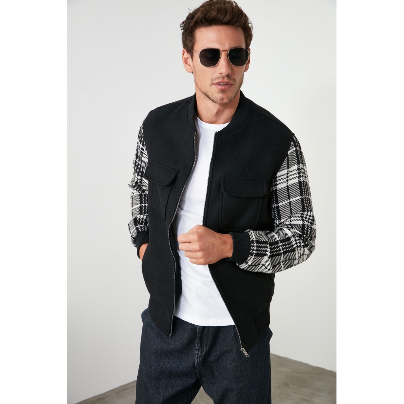 Trendyol Black Men's Cachet Plaid College Collar Regular Pocket Detail Mont