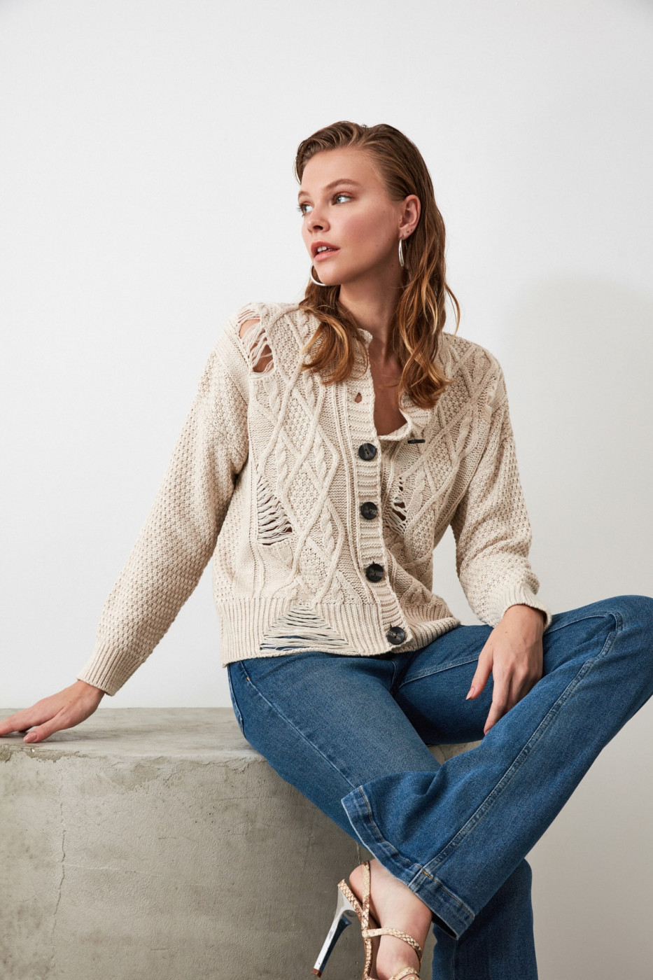 Trendyol Stone Flowing Knitting Detailed Knitwear Cardigan