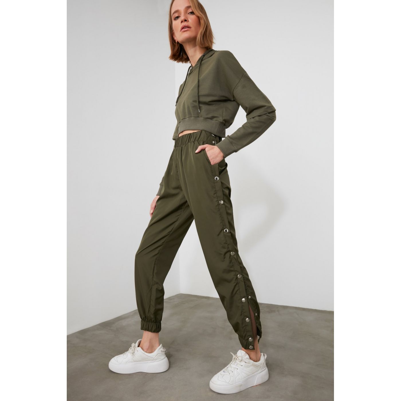 Trendyol Khai Parachute Fabric Studs Loose Jogger Sports Tracksuit bottom