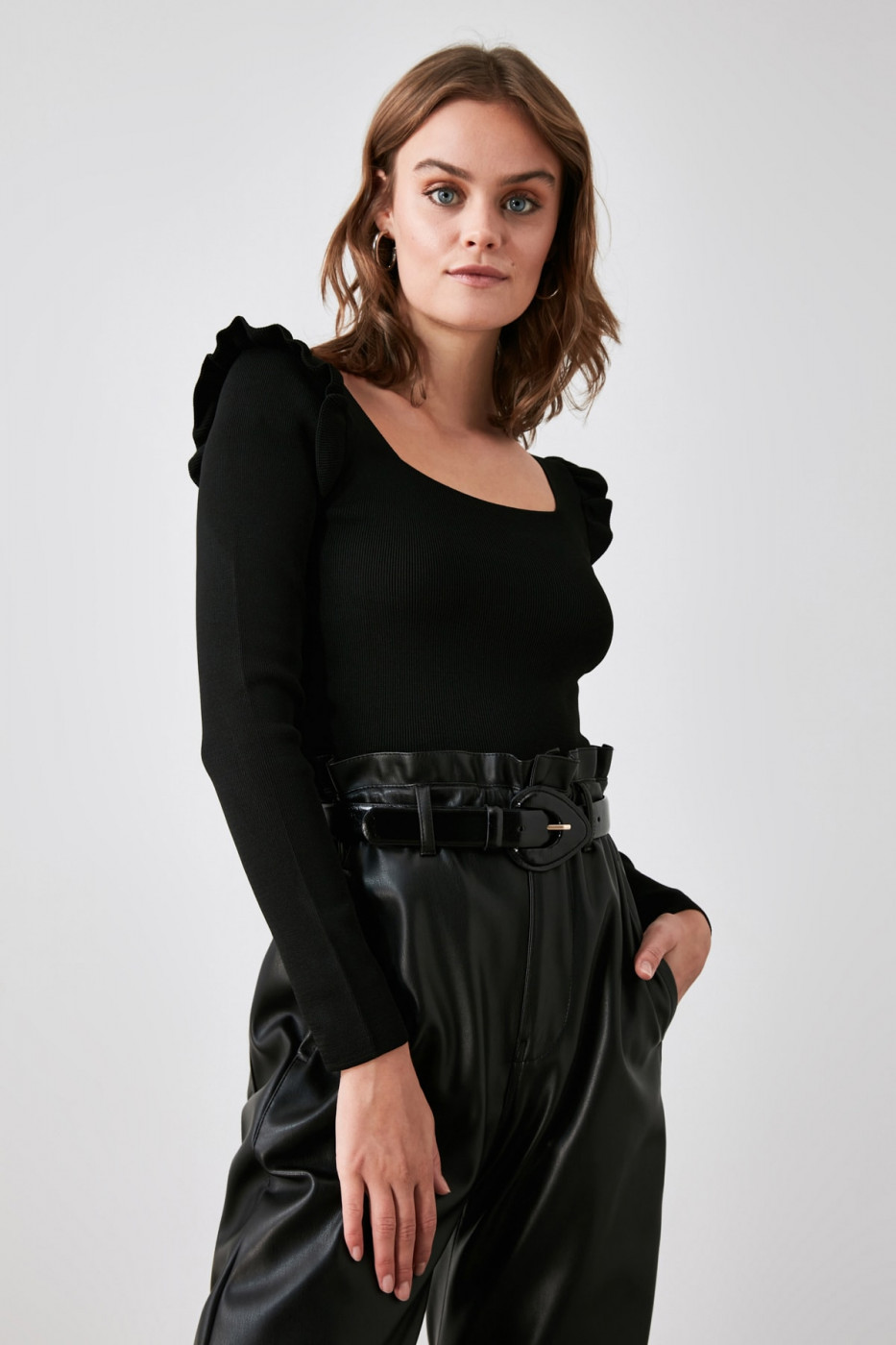 Trendyol Black Shoulder Ruffly Knitwear Sweater