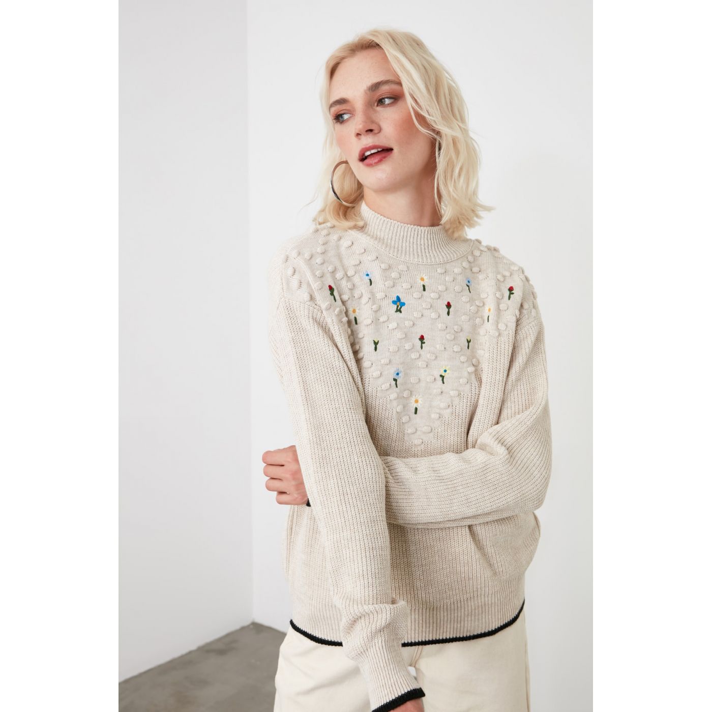 Trendyol Stone Embroidery Detailed Knitwear Sweater
