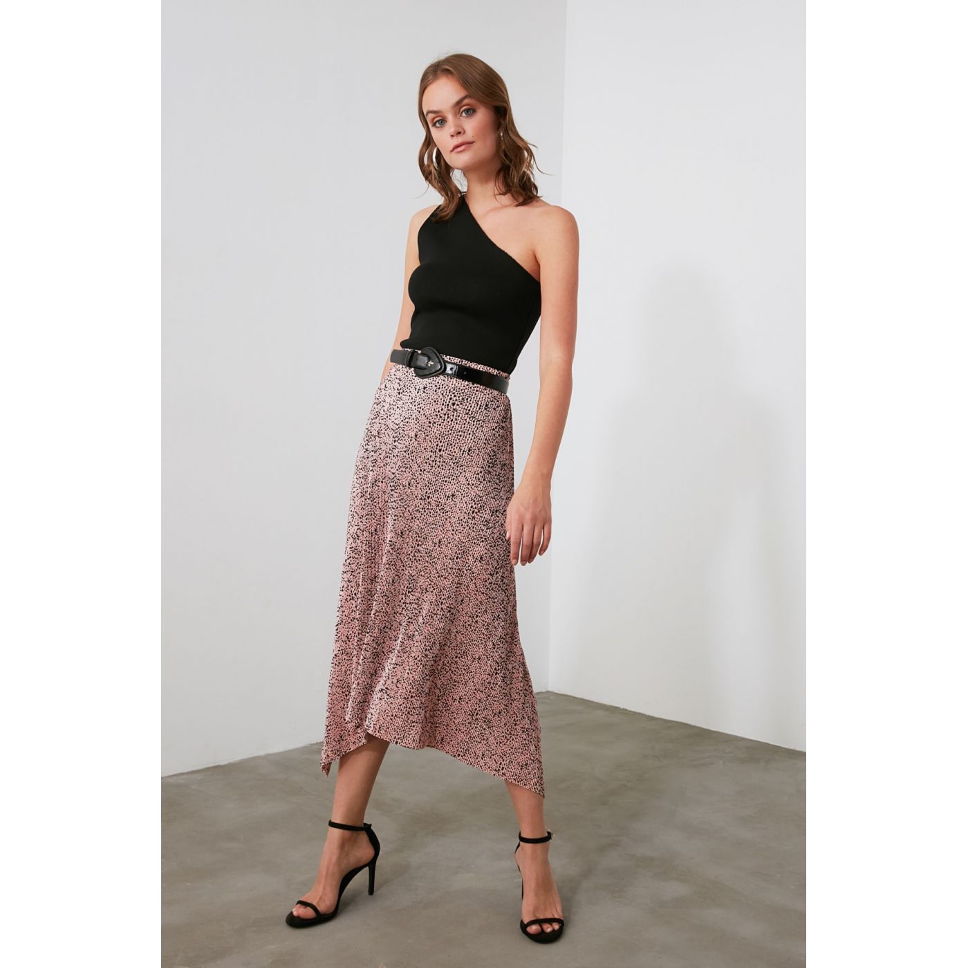 Trendyol PowderEd Pleated Knitted Skirt