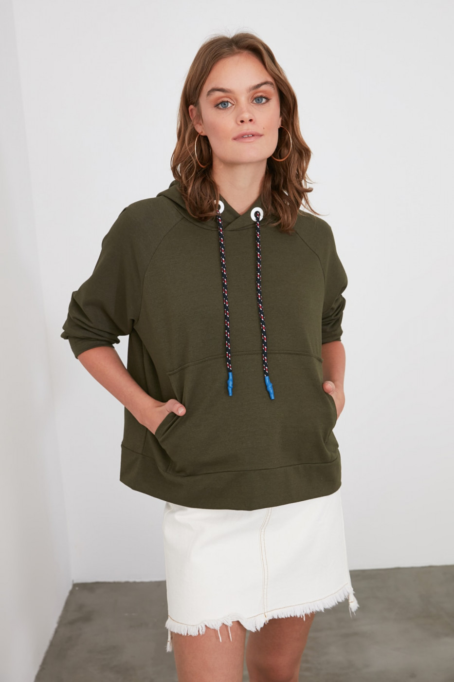 Trendyol Green Basic Hooded Knitted Sweatshirt