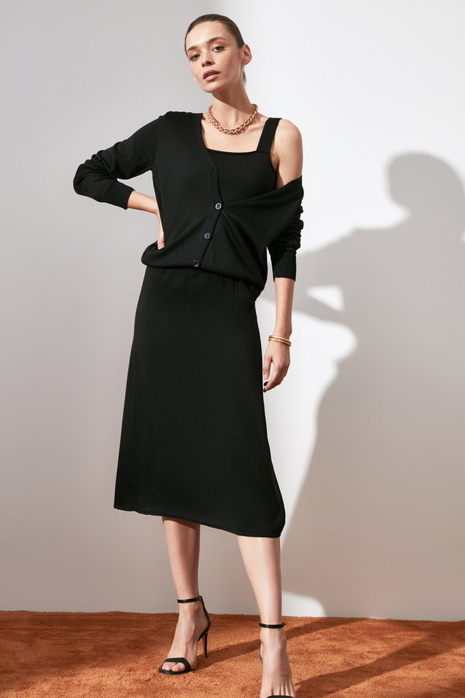 Trendyol Black 3 Knitwear Bottom-Top Team