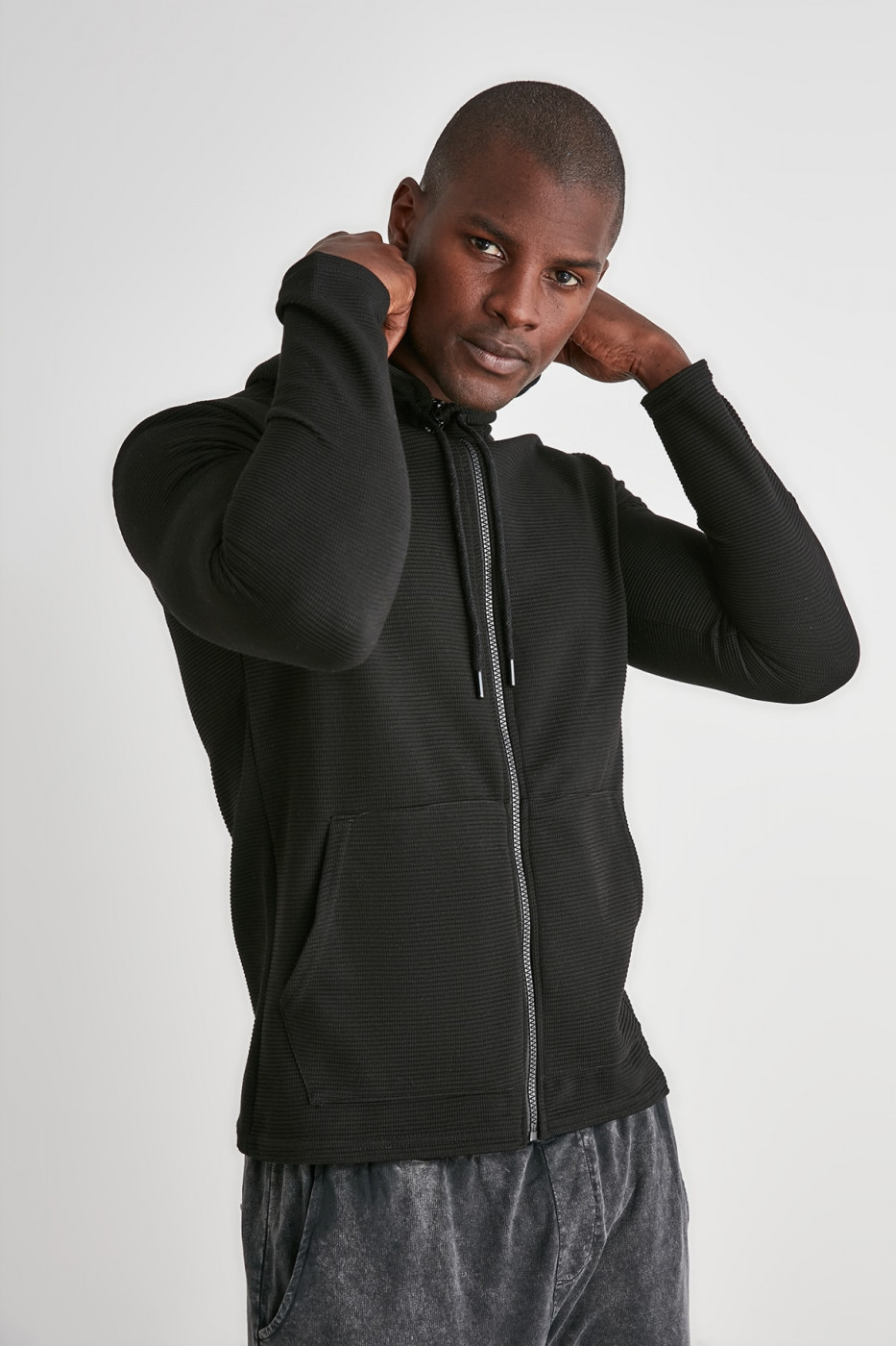 Trendyol Black Men's Hooded Zip Cardigan
