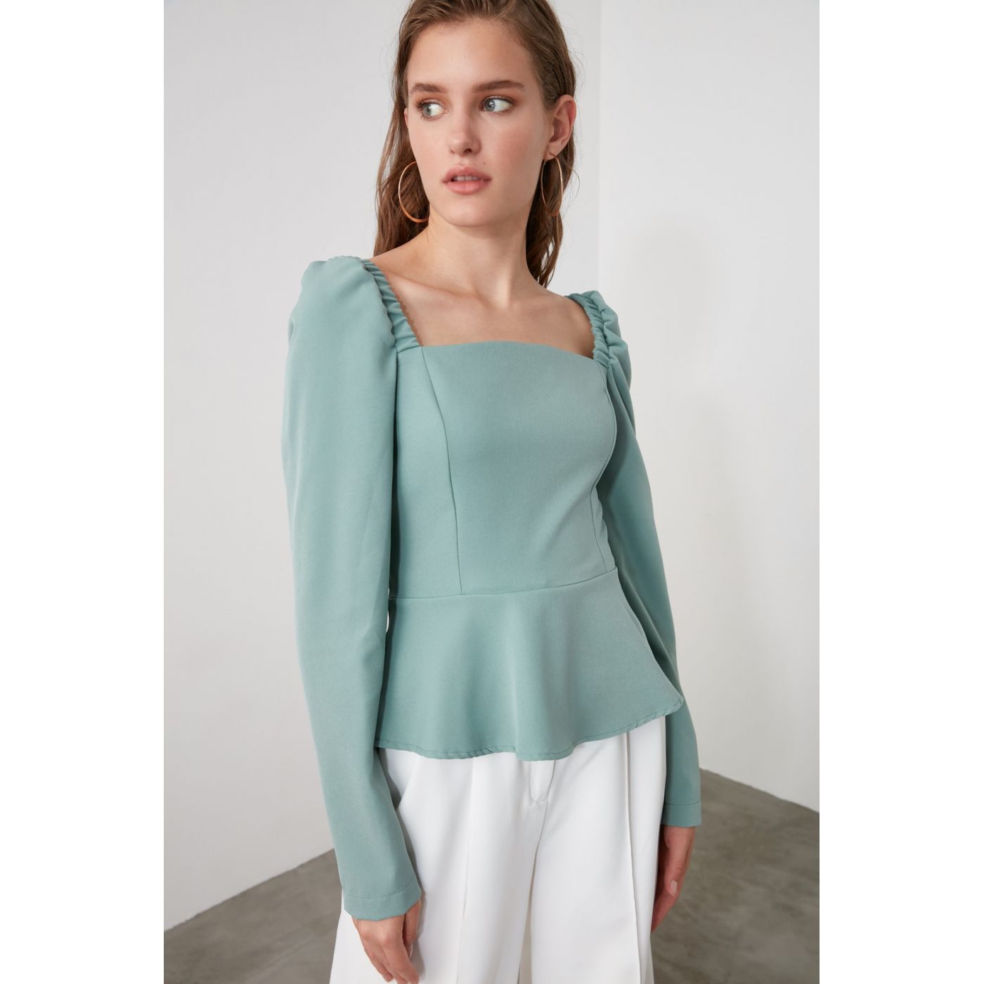 Trendyol Mint Flywheel Blouse