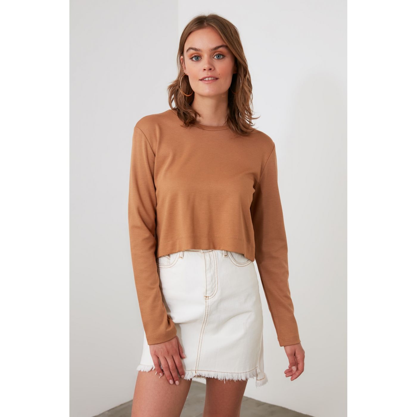 Trendyol Mink Crop Knitted Blouse