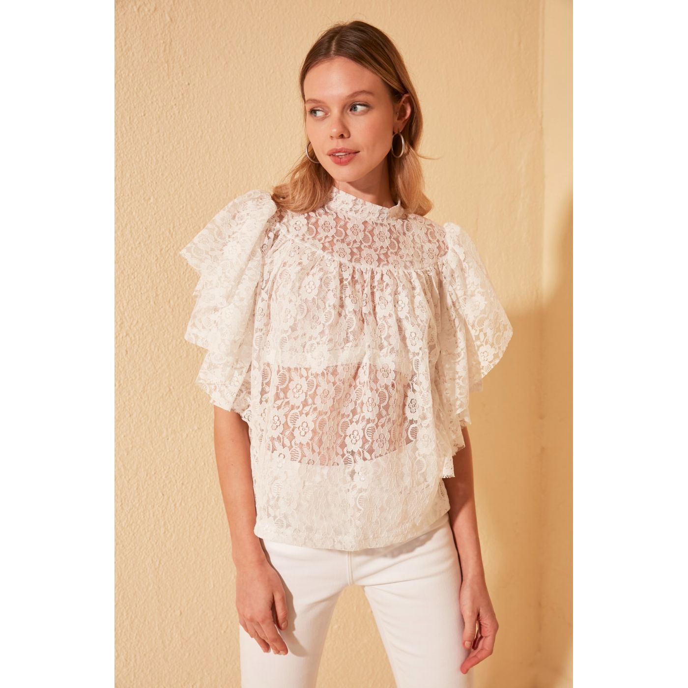 Trendyol Ekru Lacy Knitted Blouse