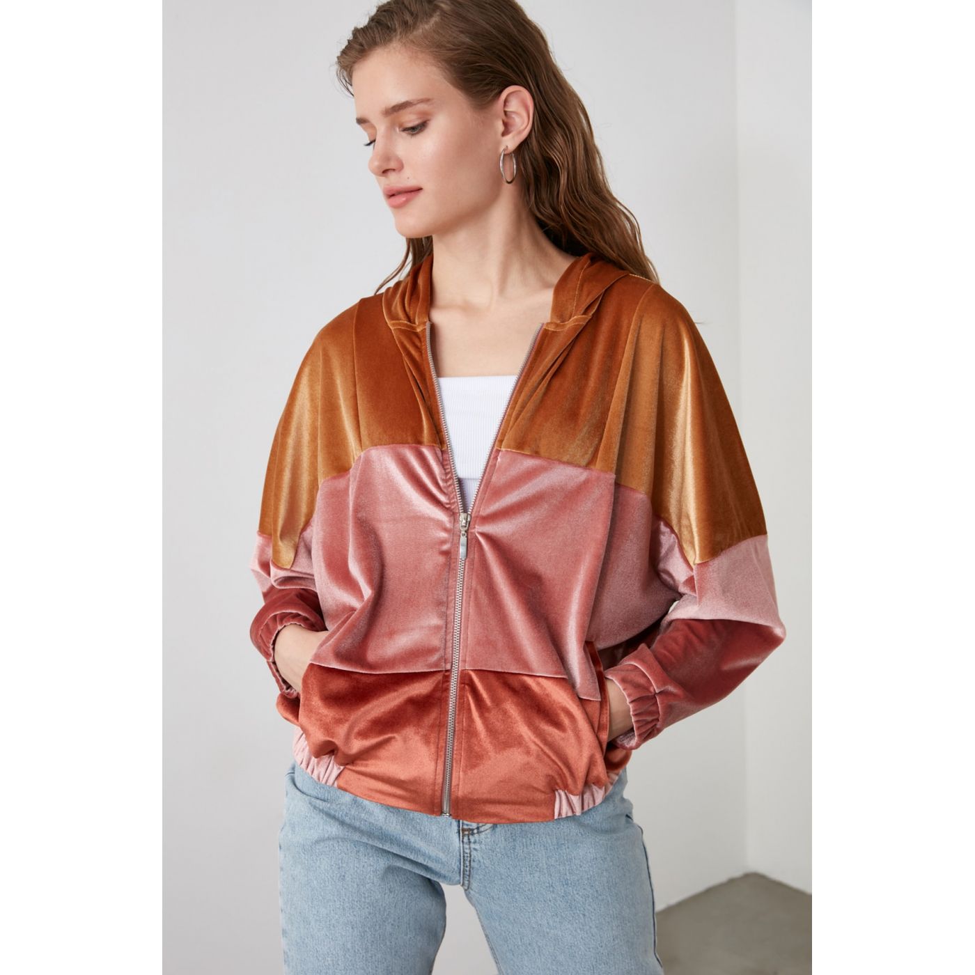 Trendyol Cinnamon Velvet Knitted Jacket
