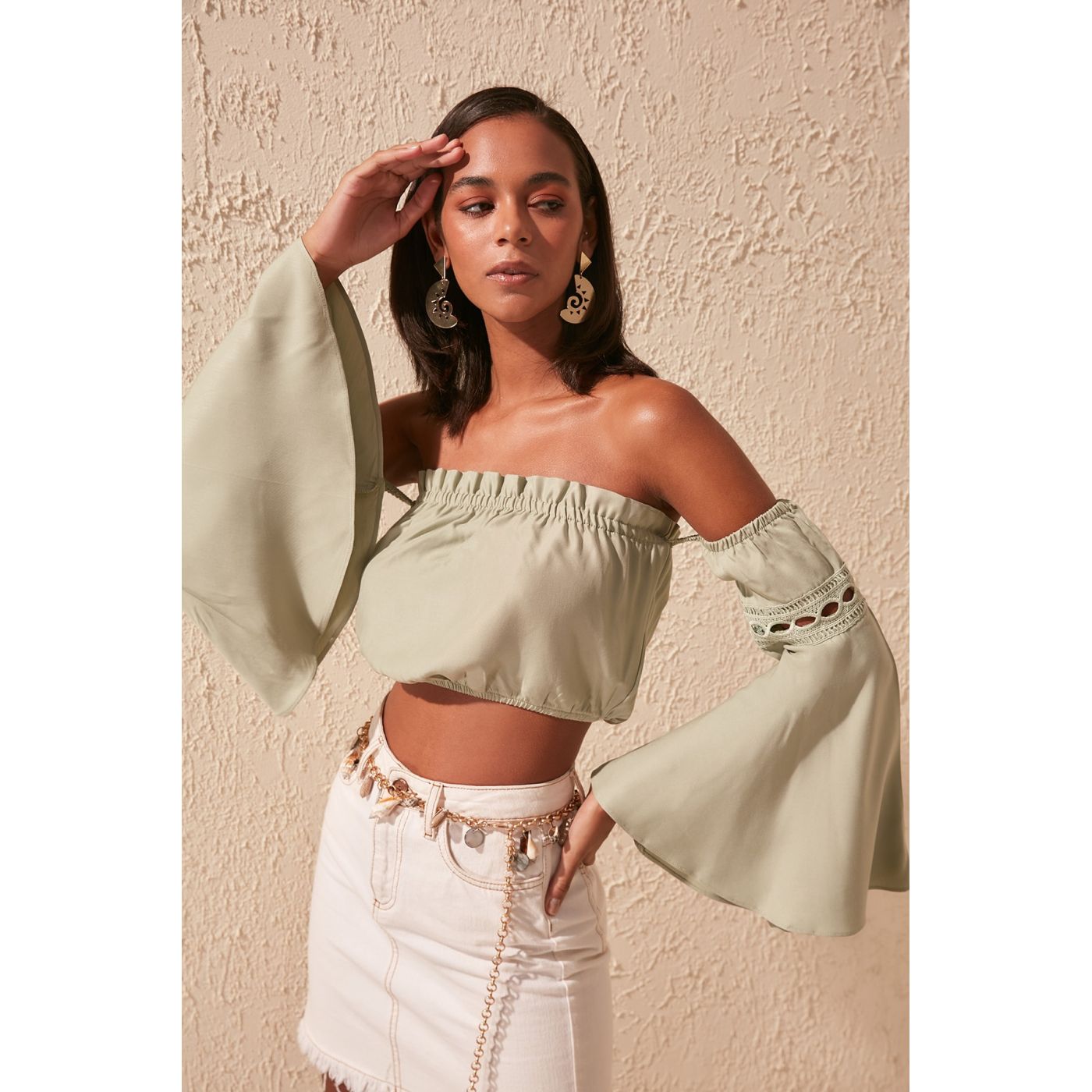 Trendyol Khaki Carmen Viskon Collar Blouse