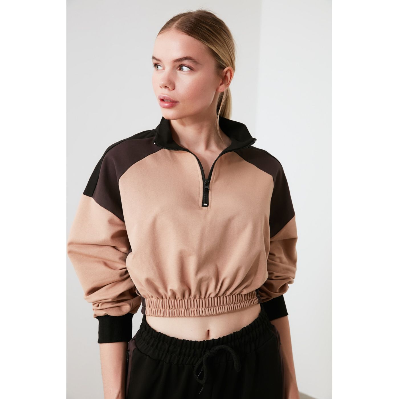 Trendyol Camel Color Block Sports Sweatshirt