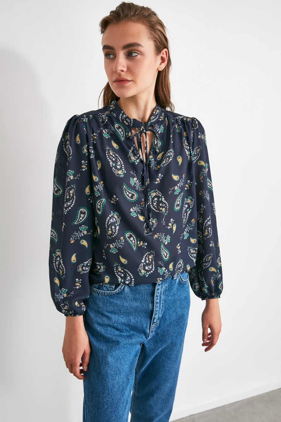 Trendyol Navy Clamped Blouse
